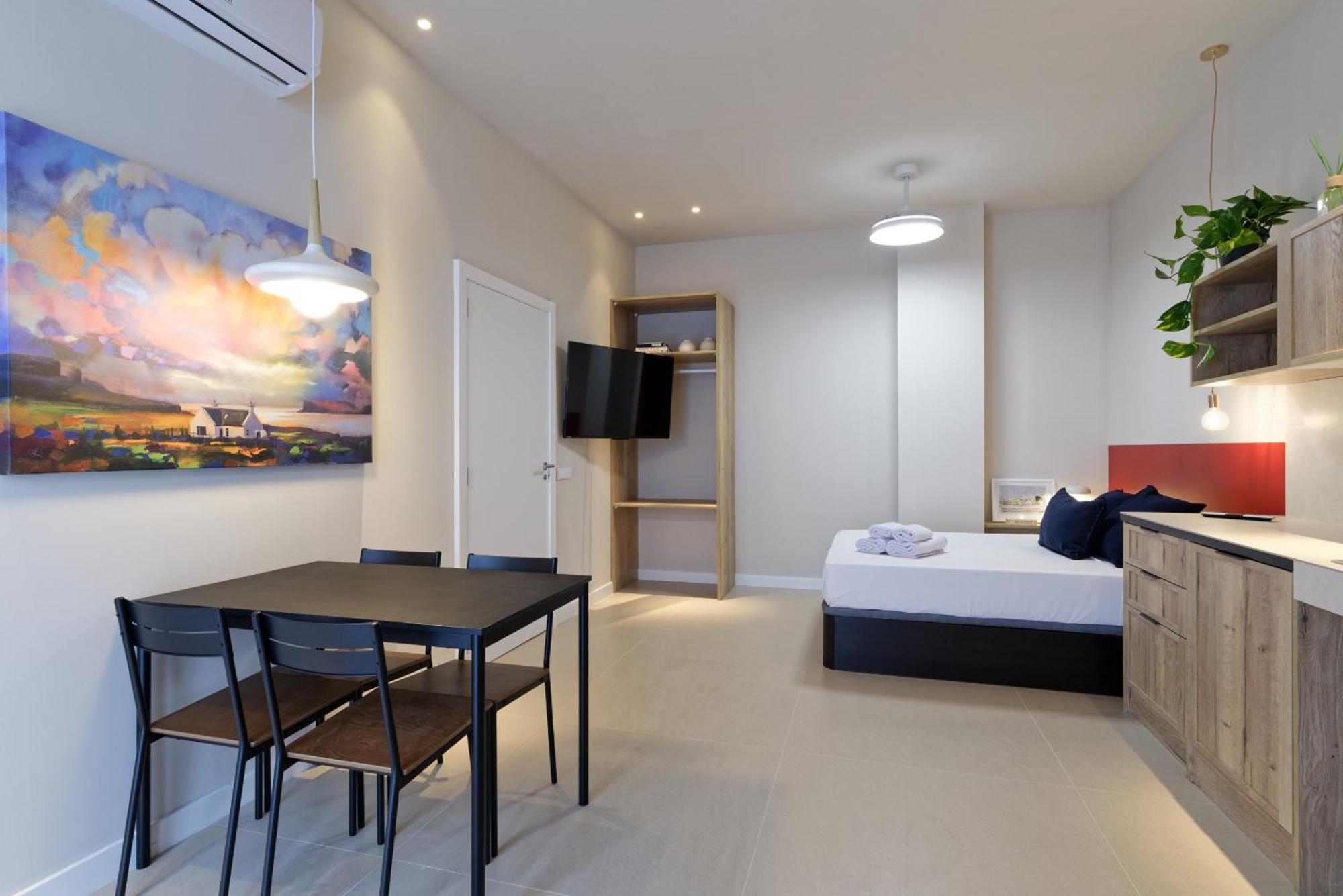 Osito Hub - Colomer Valencie Exteriér fotografie