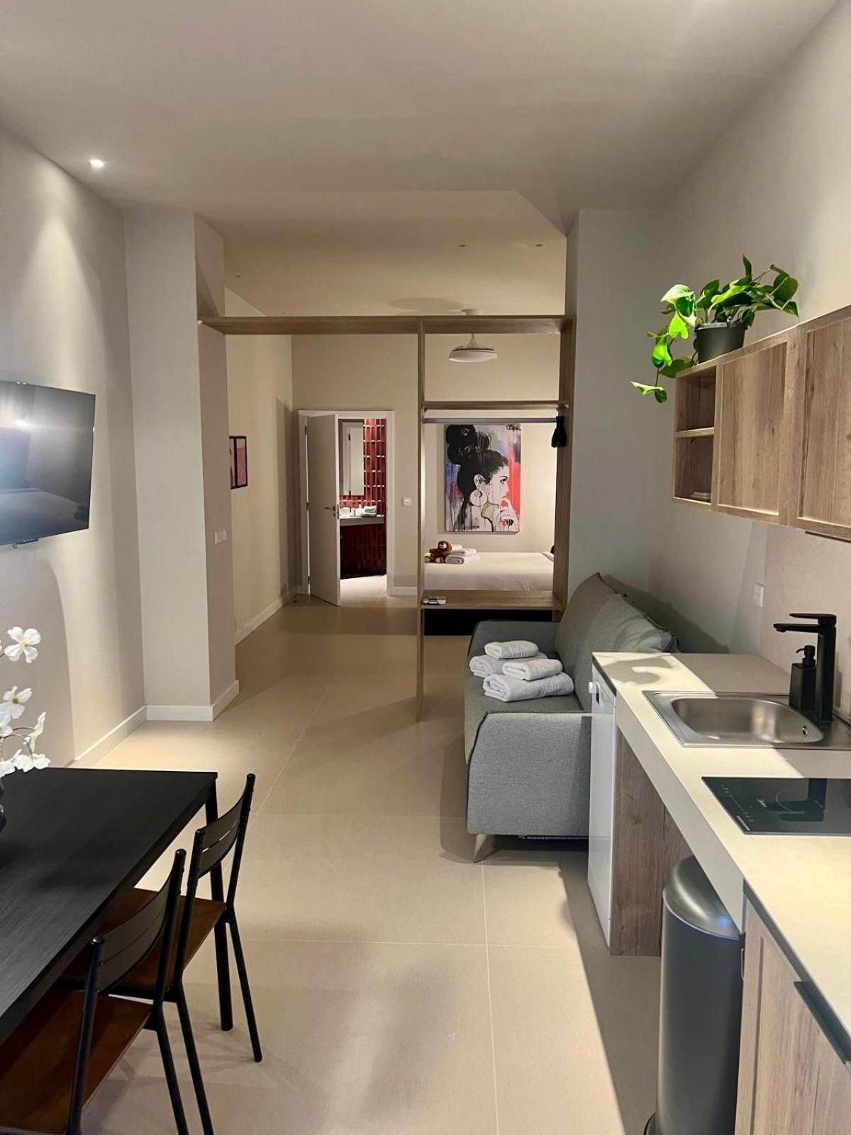 Osito Hub - Colomer Valencie Exteriér fotografie
